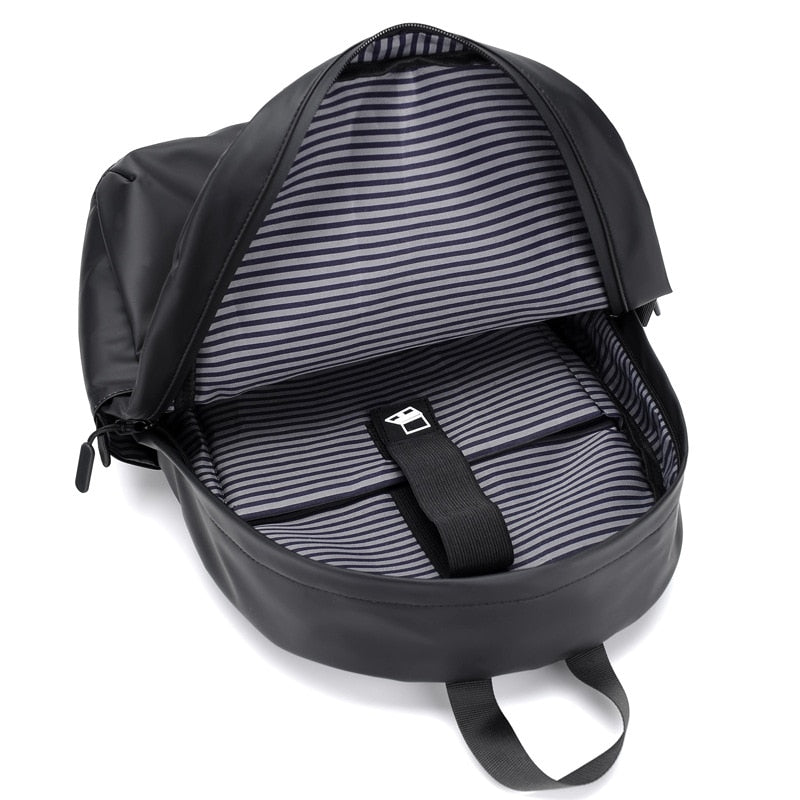 Mochila Masculina Ultra Leve e Impermeável - High Travel